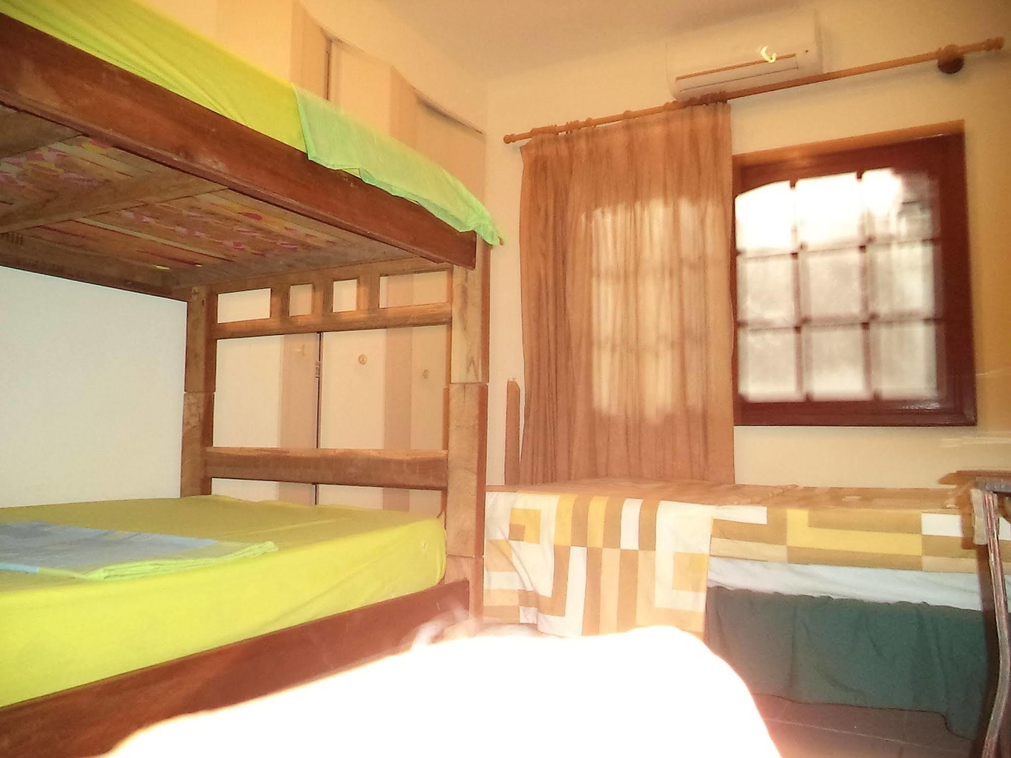 Lili'S Hostel 圣克鲁斯 外观 照片